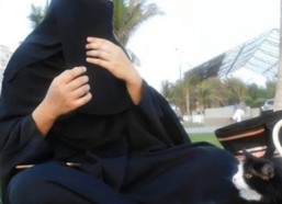 爆料网揭秘贾玲道歉与Uzi电竞传奇