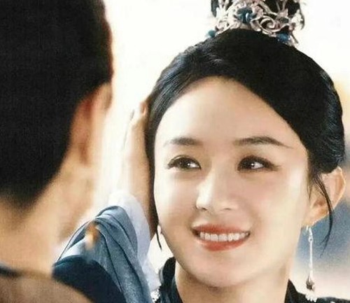 铠新皮肤炫酷特效引关注,吃瓜导航推荐