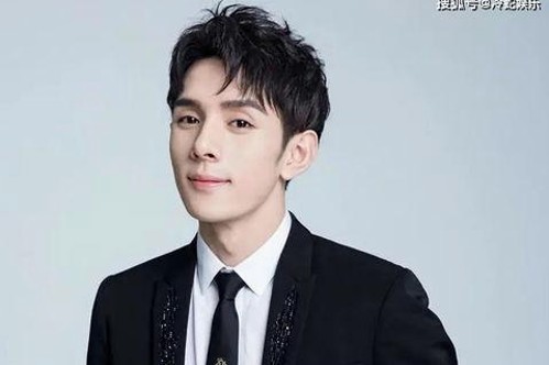 释小龙人脉广泛引关注,揭秘黑料大事件背后的娱乐圈