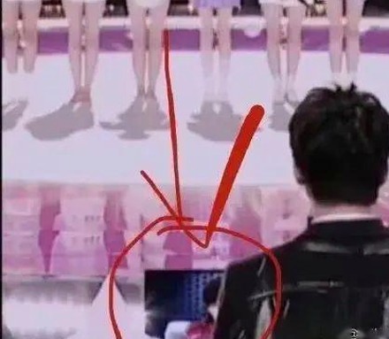 刘耀文视频曝光：娱乐圈私生活的真实一面引发热议