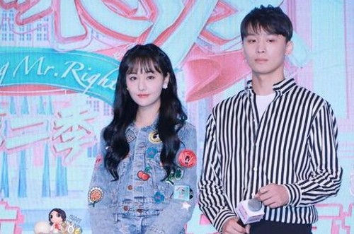 明星孕期生活与娱乐吃瓜文化:从怀孕八卦到地铁吃瓜酱现象